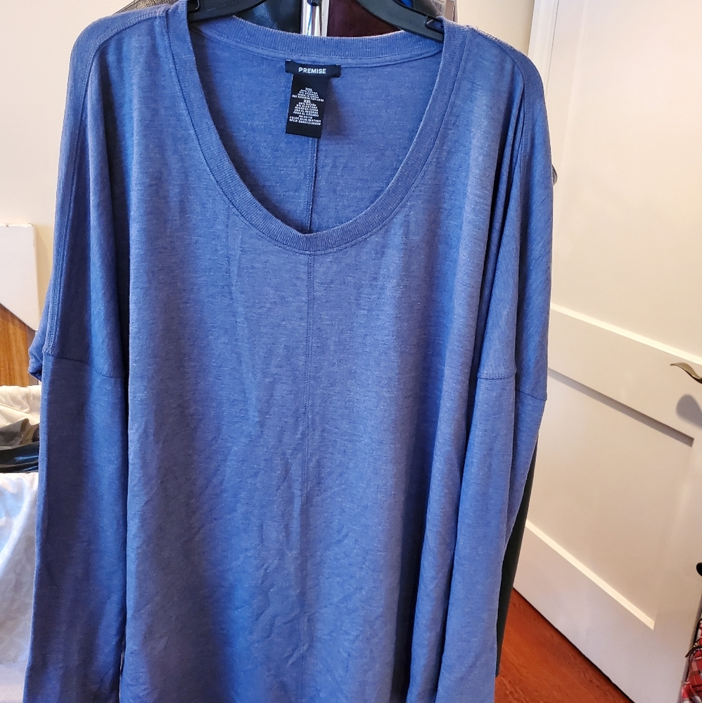 PREMISE SWEATER